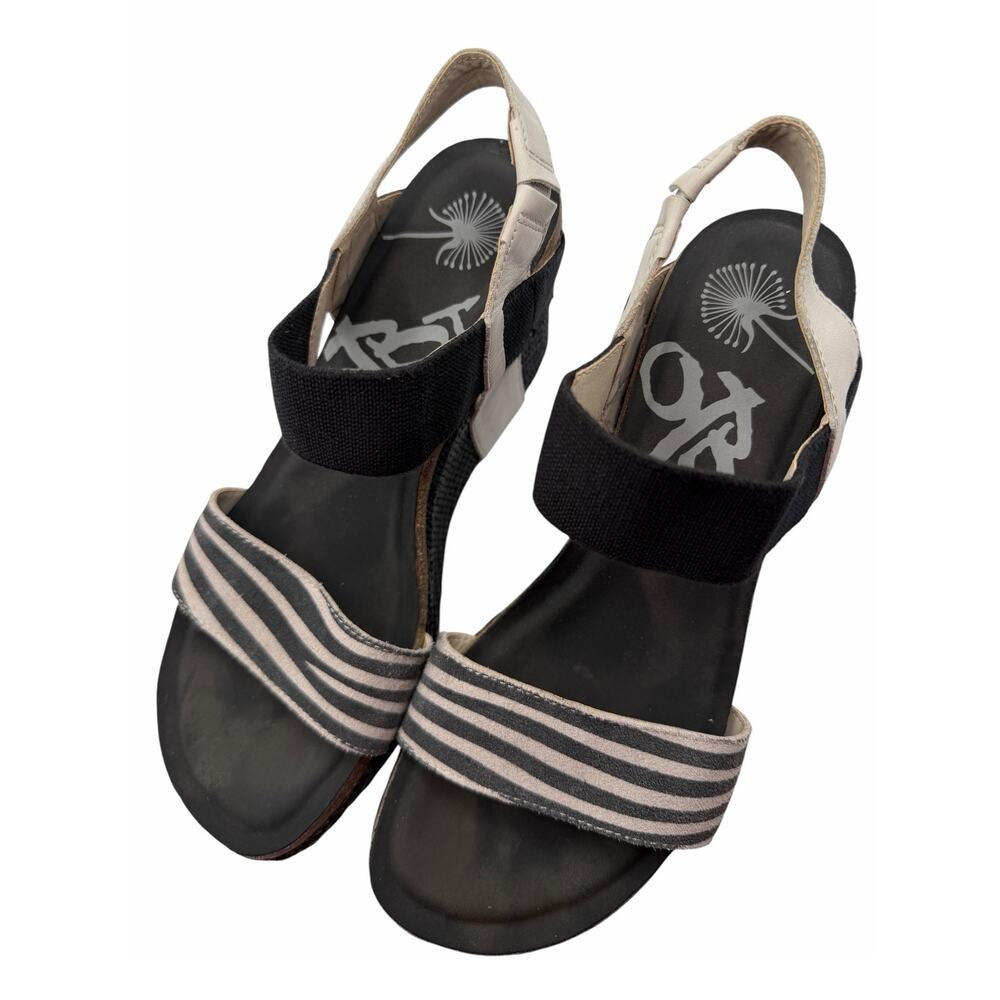 OTBT Bushnell Platform Wedge Sandals Black Grey Striped Leather Size 9.5 Coastal